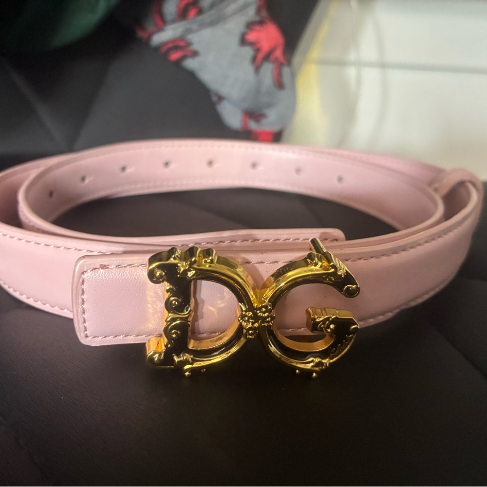 Signature Gold Buckle Pink Leather Belt